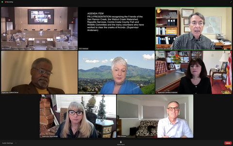 Six people in virtual meeting